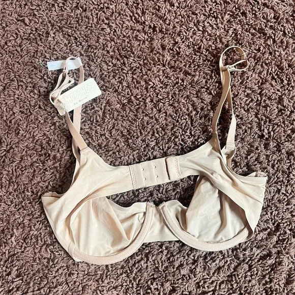 Aerie Women's T-Shirt Bra Size 32D Beige Adjustable Straps Underwired NWT - Picture 3 of 6